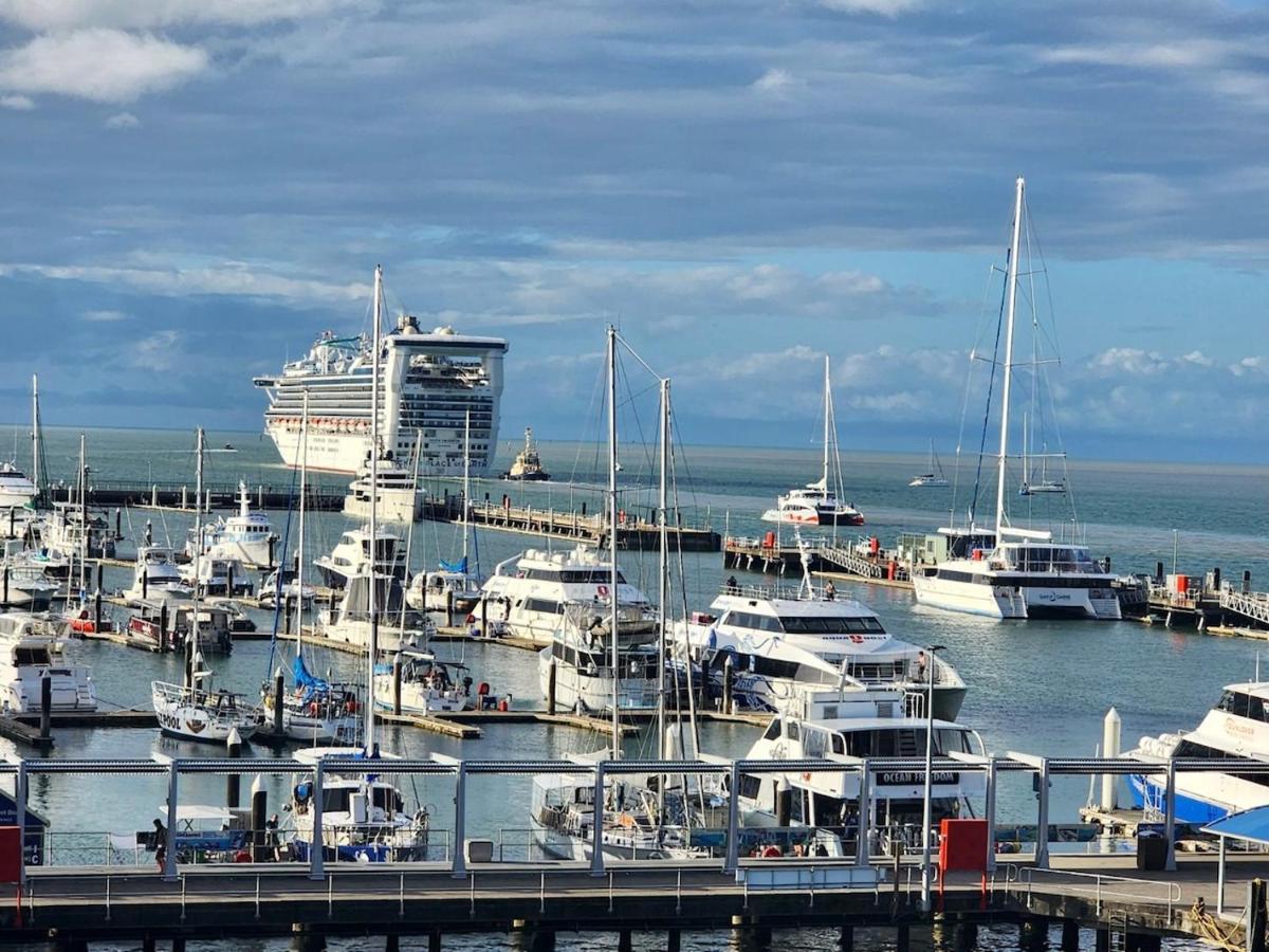 Appartement Cairns Waterfront Luxury at Harbourlights Extérieur photo